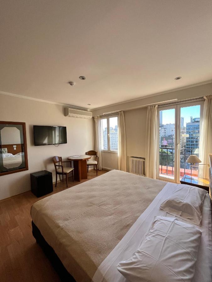 Bristol Hotel Buenos Aires Exterior foto