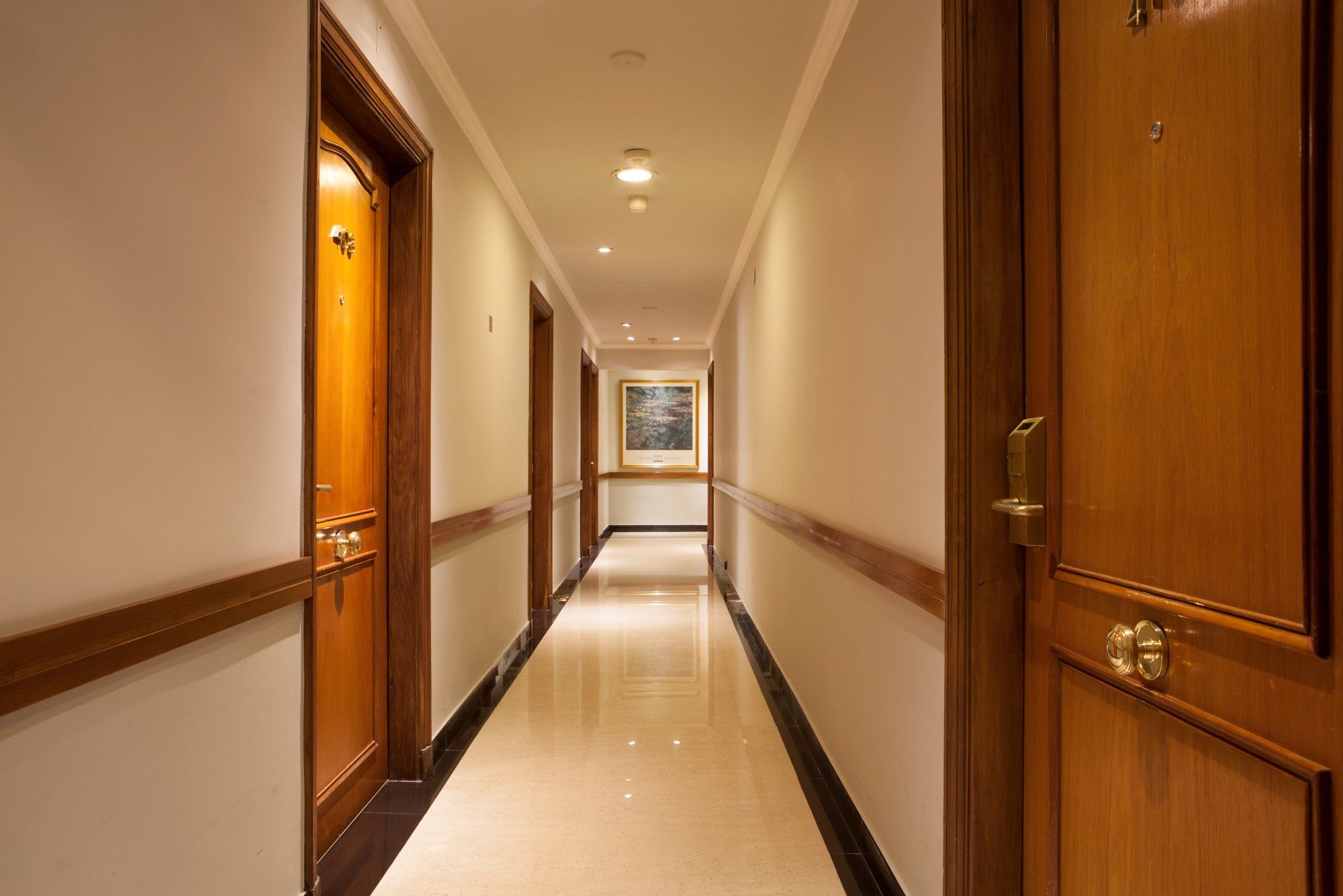 Bristol Hotel Buenos Aires Exterior foto